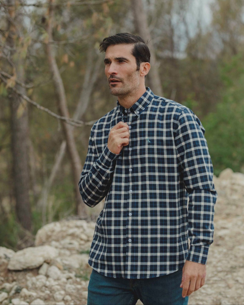 CAMISA CUADROS AZUL Y BLANCO