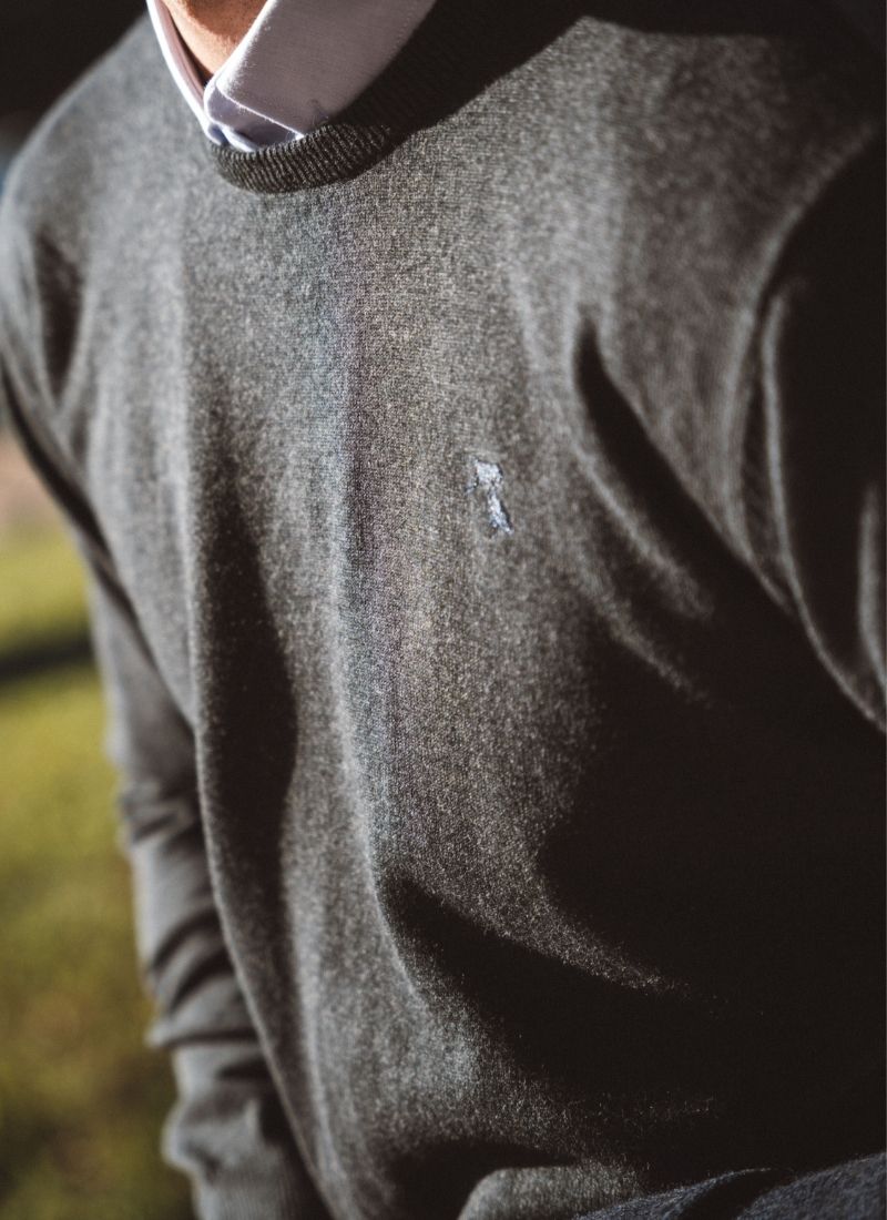 JERSEY CUELLO REDONDO GRIS