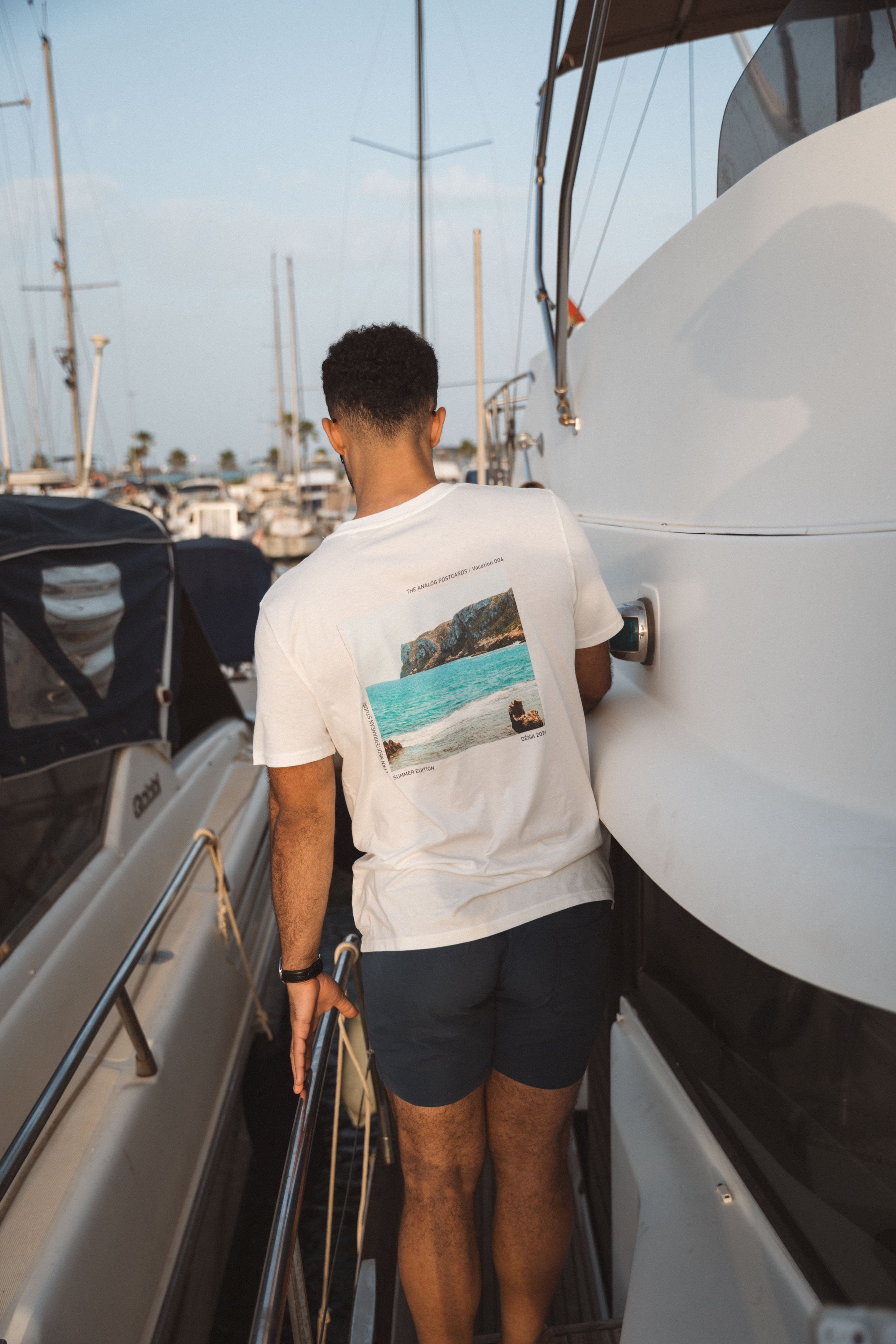 CAMISETA ANALOG POSTCARD 004