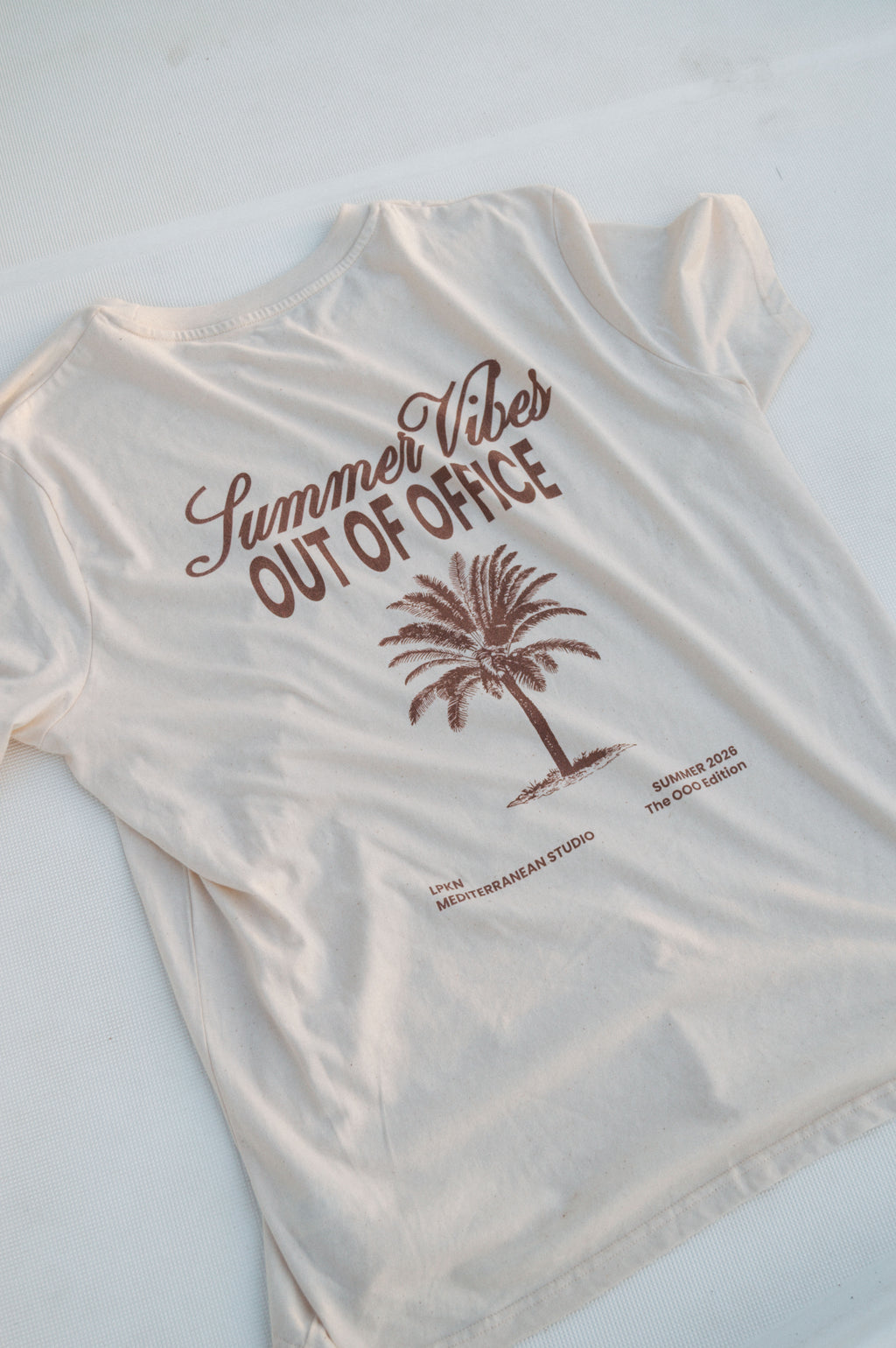 CAMISETA OUT OF OFFICE DARK
