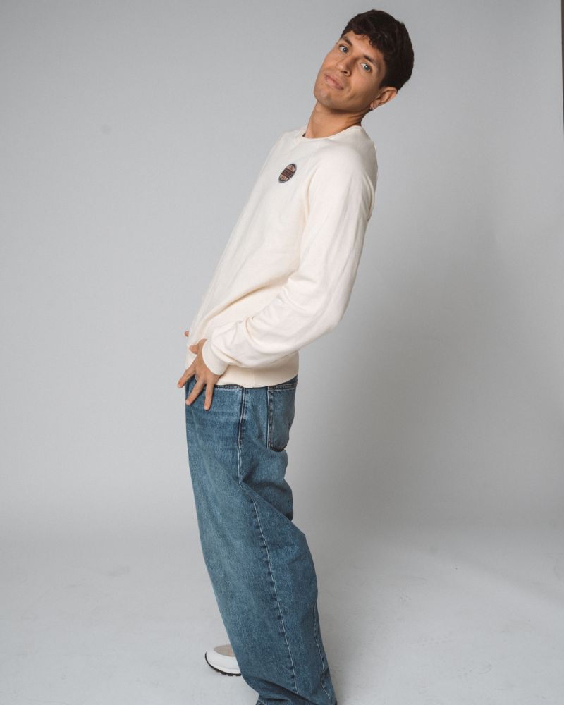 SUDADERA BEIGE PARCHE MoLPKN